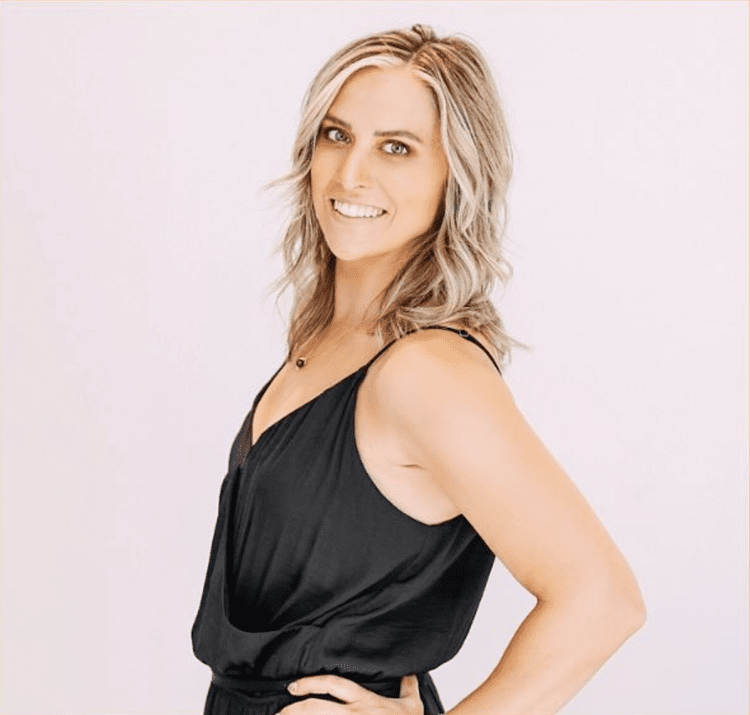 Talia, Nurse Injector